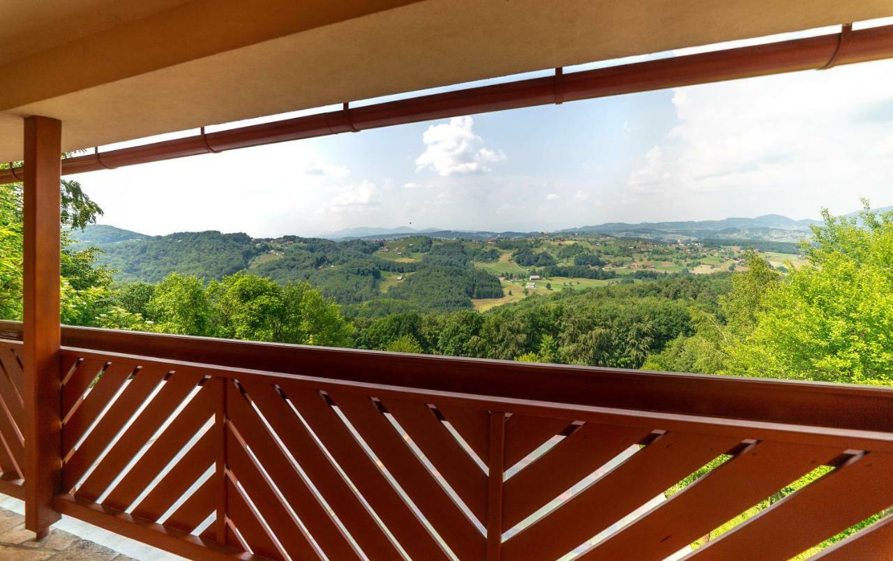 Apartament Planinca -Hisa Z Razgledom Smarje pri Jelsah Zewnętrze zdjęcie